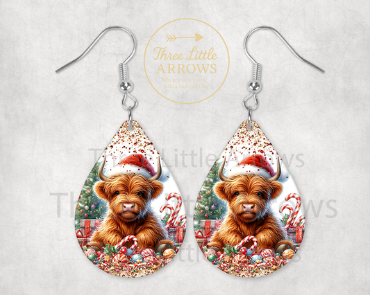Christmas Highland Cow Earrings – Style 2